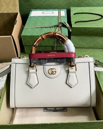 Gucci Diana Small Shoulder Bag Replica