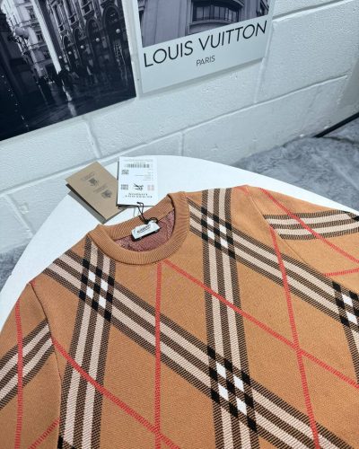 Burberry Nova Check Long-Sleeve Brown Sweatshirt close view Burberry Nova Check Long-Sleeve Brown Sweatshirt close view