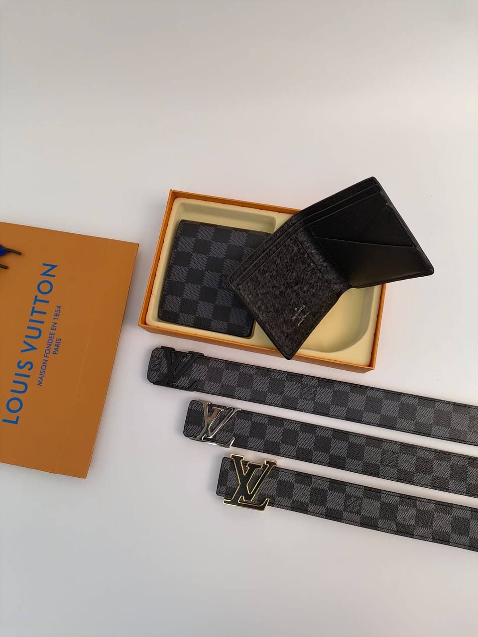Louis Vuitton Wallets & Belts Sets