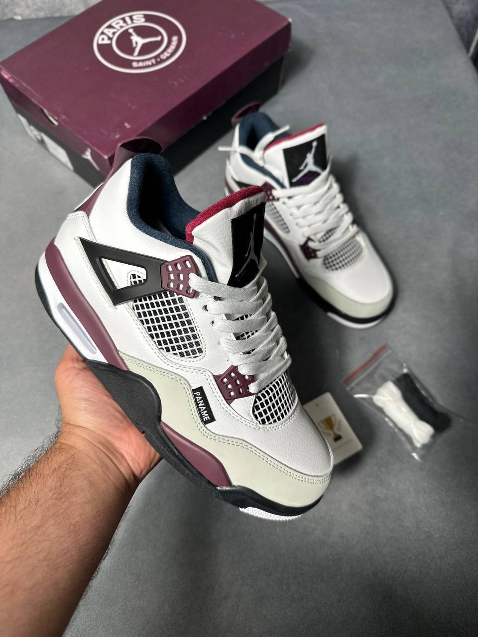 Nike Air Jordan 4