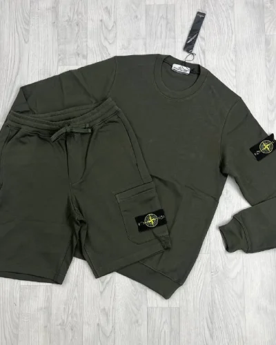 Stone Island Compass Patch Crewneck Jumper & Cargo Shorts Set 1:1 Replica