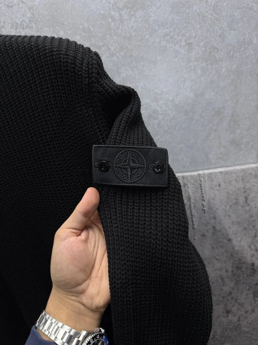 Stone Island Knit Compass Embossed Black Jumper AAA Quality logo