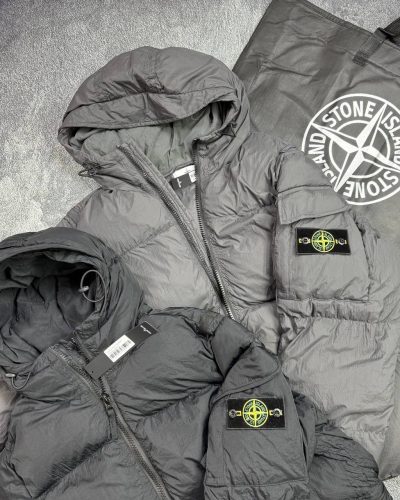 Stone Island Men's Crinkle Hooded Down Reps AAA Quality Jacket