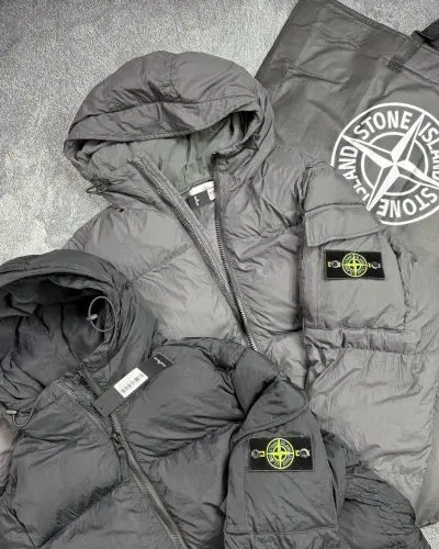 Stone Island Men's Crinkle Hooded Down Reps AAA Quality Jacket