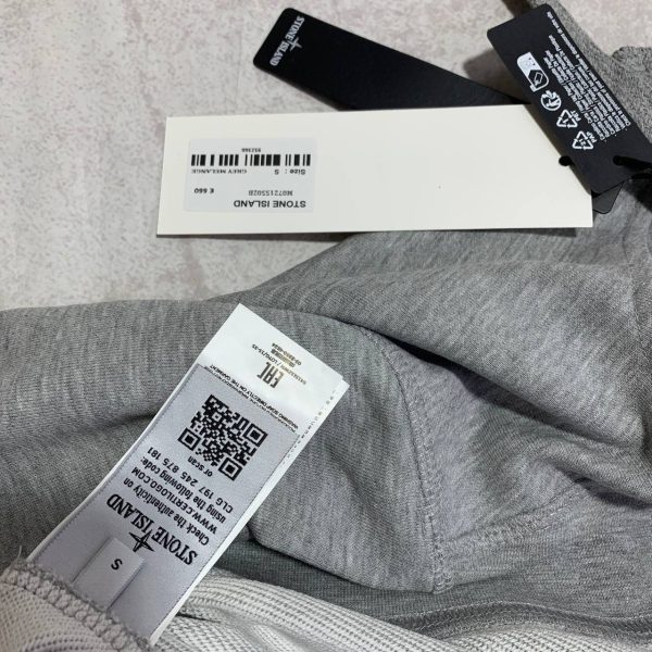 Stone Island Men's Front Embroidered Logo AAA Quality Hoodie Blue Color3 Stone Island Men's Front Embroidered Logo AAA Quality Hoodie Blue Color3