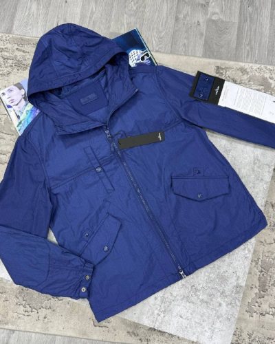 Stone Island Men's Luxury Hooded Crinkle Nylon Windbreaker Jacket