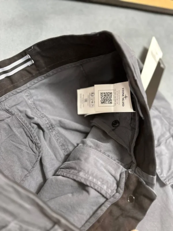 Stone Island Men's OLD-Effect Broken Cotton Twill Cargo Reps Pants1 Stone Island Men's OLD-Effect Broken Cotton Twill Cargo Reps Pants1