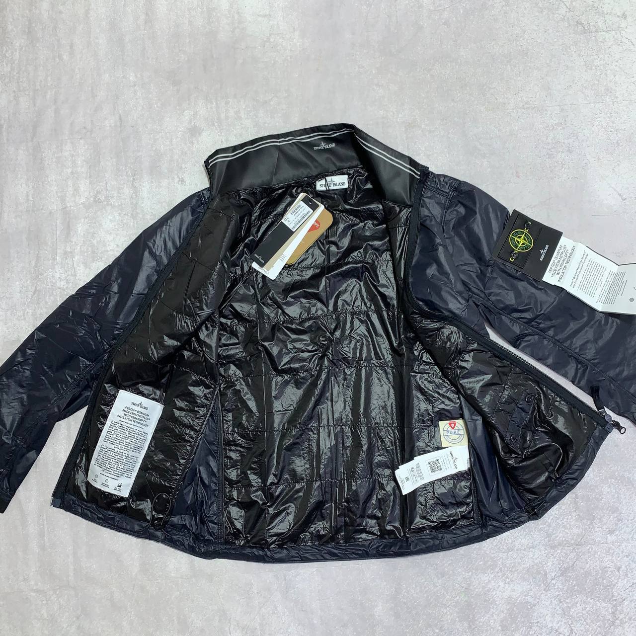 Stone Island Men's Packable Quantum Flock Reps AAA Quality Jacket navy blue colora