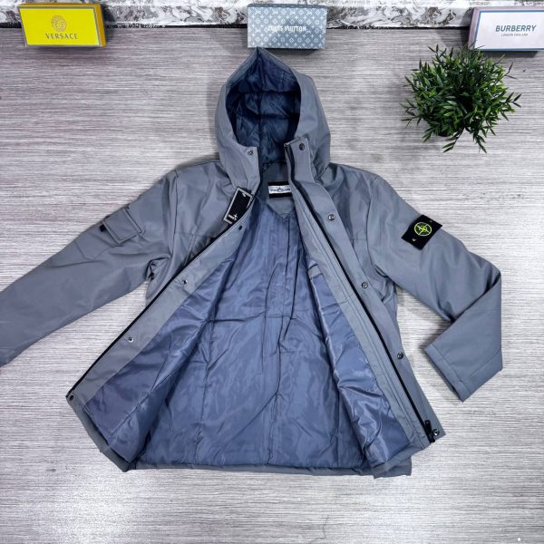 Stone Island Men's Packable Skin-Touch Nylon AAA Quality Jacket2 Stone Island Men's Packable Skin-Touch Nylon AAA Quality Jacket2