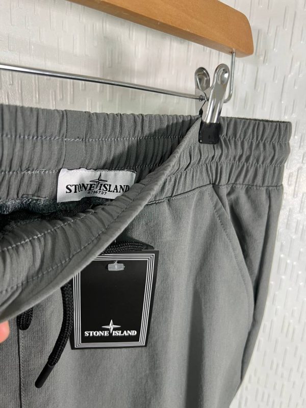 Stone Island Men's Regular-Tapered Cargo Replica Pants2 Stone Island Men's Regular-Tapered Cargo Replica Pants2