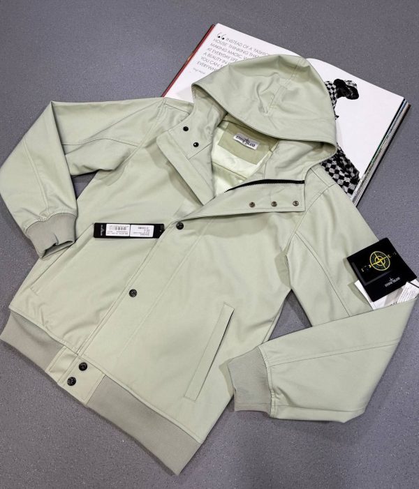 Stone Island Men's Soft Shell-R Replica Jacket beige Stone Island Men's Soft Shell-R Replica Jacket beige