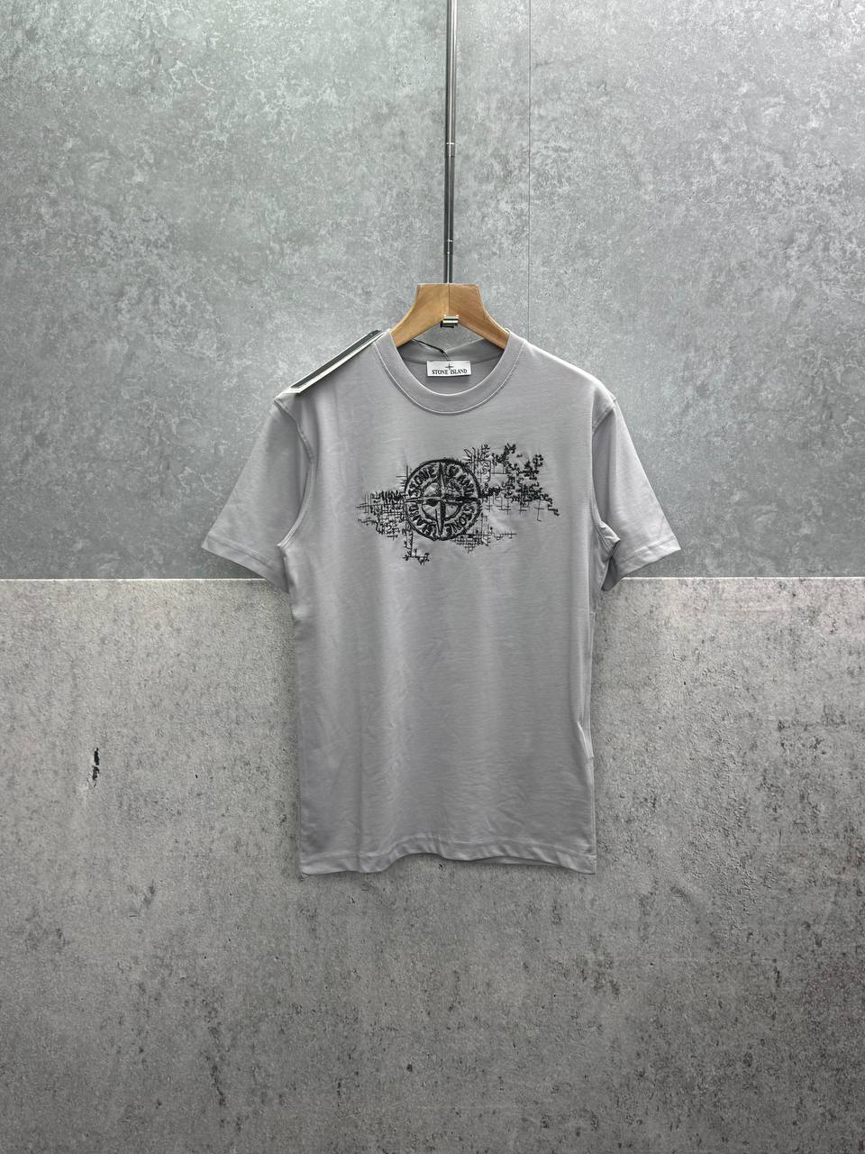 Stone Island Stamp One Logo T-Shirt for Men In AAA Quality grey