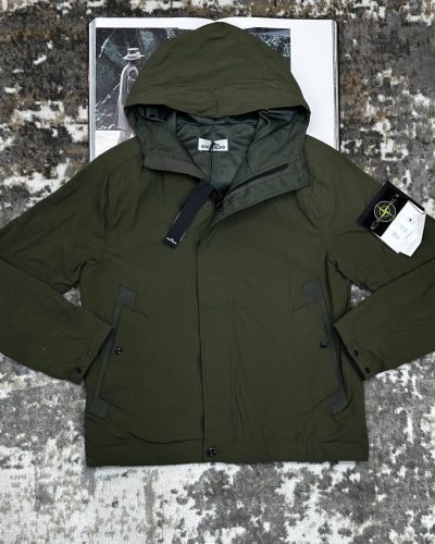 Stone Island Windproof Hooded Jacket for Men Super Clone Quality green Color Stone Island Windproof Hooded Jacket for Men Super Clone Quality green Color