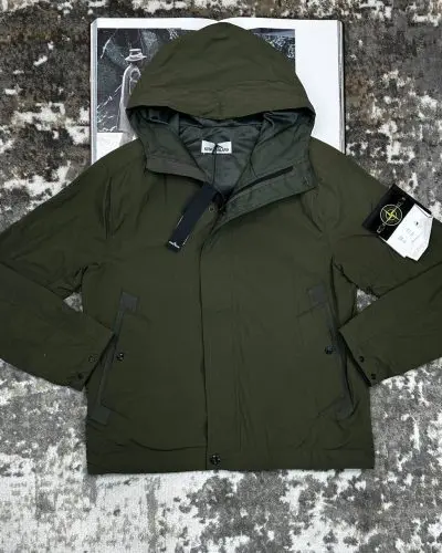 Stone Island Windproof Hooded Jacket for Men Super Clone Quality green Color