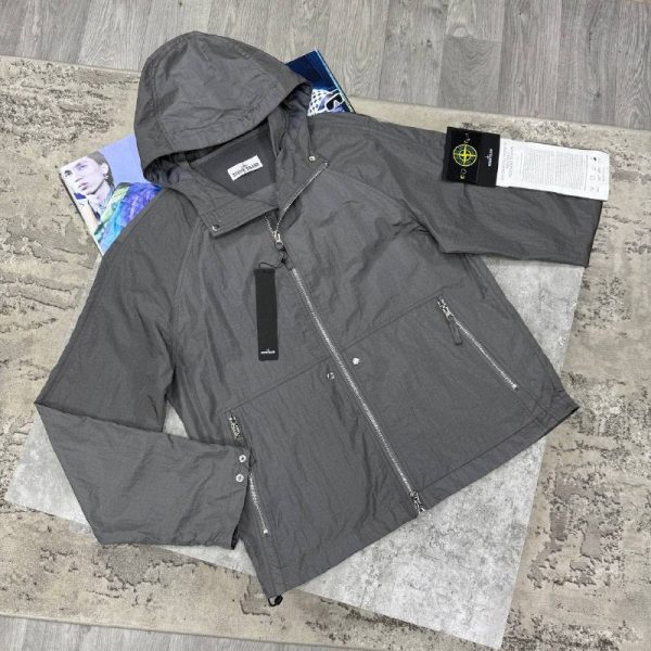 Stone Island Men's Luxury Crinkle Nylon Hooded Windbreaker Reps Premium Quality Jacket Dark grey Stone Island Men's Luxury Crinkle Nylon Hooded Windbreaker Reps Premium Quality Jacket Dark grey