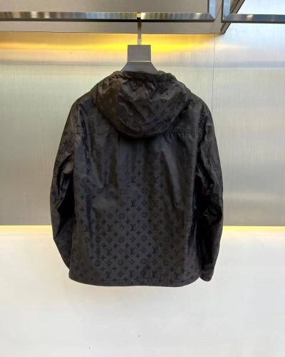 1Louis Vuitton LV Logo Printed Zip-Up Hooded Jacket