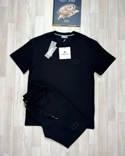 CD Icon T-Shirt and Shorts Set
