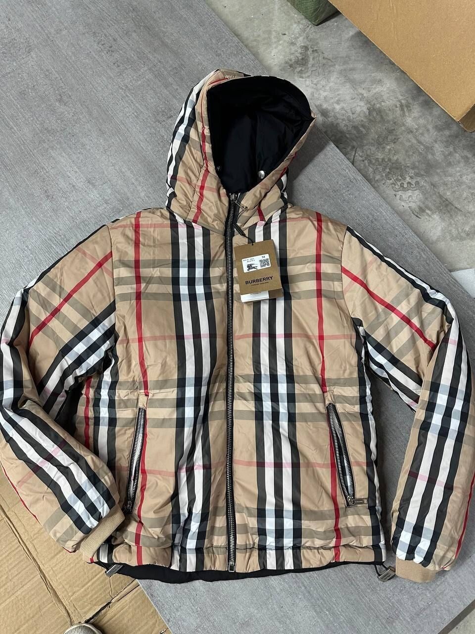 Burberry Stretton Reversible Check 1:1 Replica Puffer Jacket with Zip Pockets