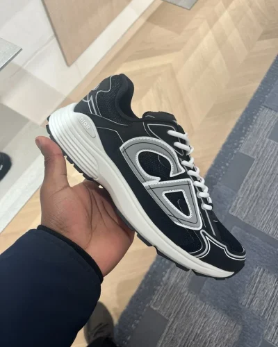 Christian Dior B30 AAA Quality Trainers for Men – Black & White