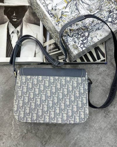 Christian Dior Messenger Bag AAA Quailty bacl veiw Christian Dior Messenger Bag AAA Quailty bacl veiw