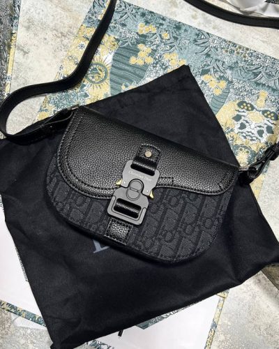 Christian Dior Mini Saddle Messenger AAA Quality Bag