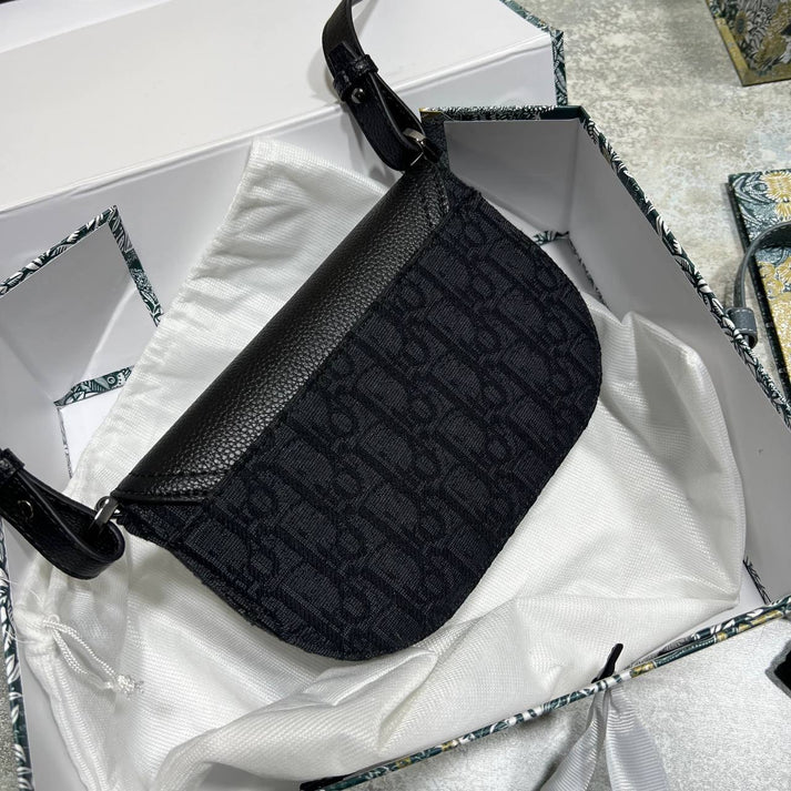 Christian Dior Mini Saddle Messenger AAA Quality Bag back view