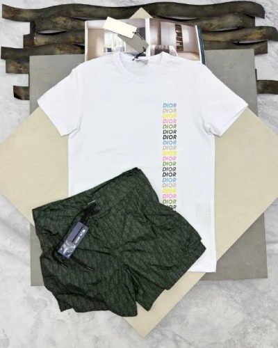 Explore the men's multicolour logo T-shirt and Oblique shorts set, featuring distinctive logo detailing and coordinated styling for casual occasions.