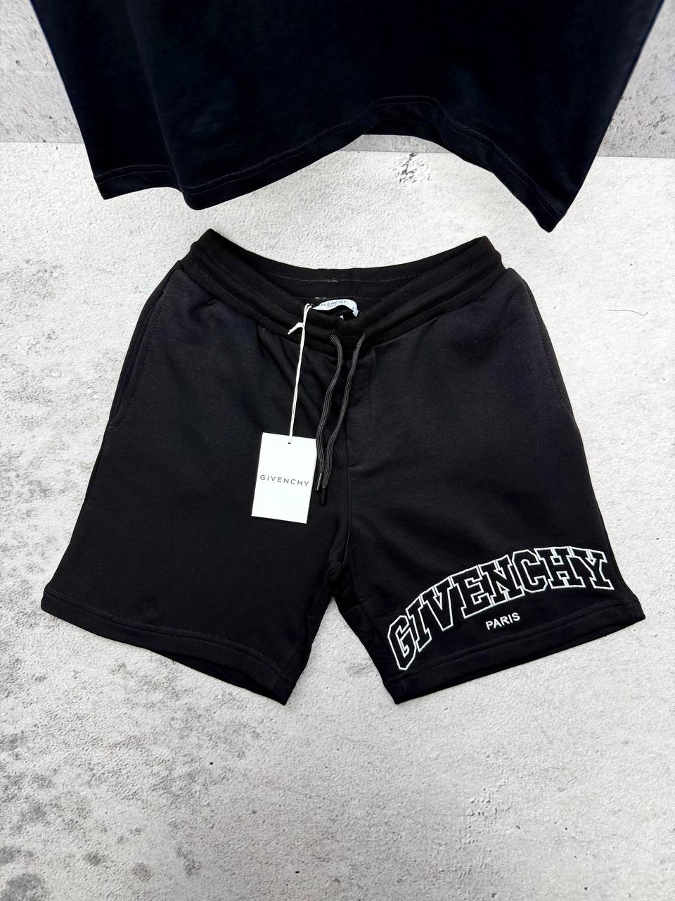 Givenchy Paris Embroidered Luxury Fake T-Shirt and Shorts Set