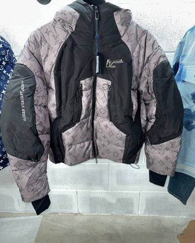 Louis Vuitton Heat-Reactive Puffer Down Reps AAA Quality Hooded Jacket
