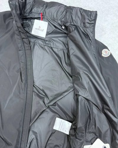 Moncler Beid Hooded Logo Jacket for Men’s– Super Clone Quality Inner view