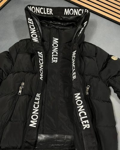 Moncler Montcla AAA Quality Short Down Jacket Mens full