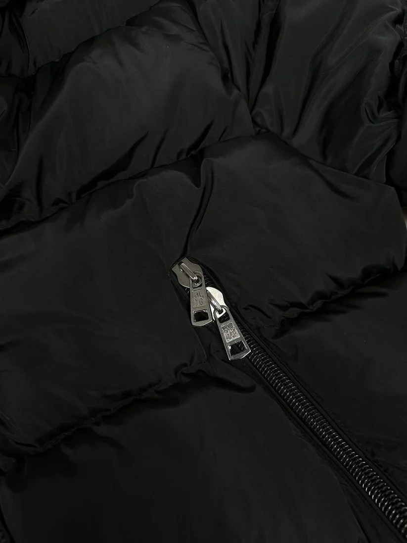 Moncler Montcla Hooded Short Down Jacket Mens in Black – AAA Quality Zip