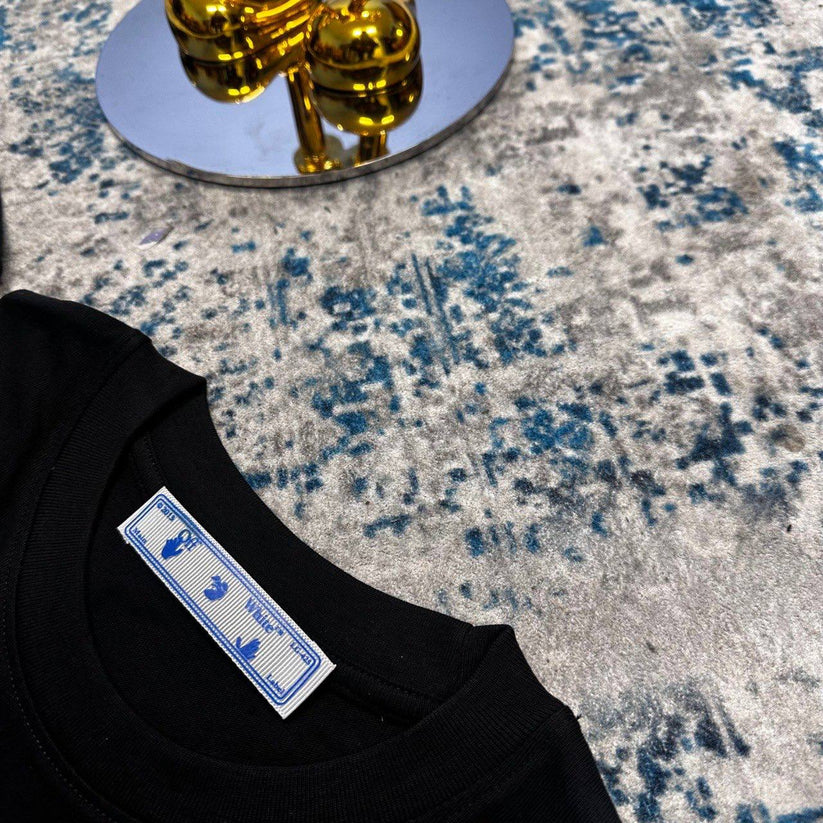 Off-White Caravaggio Super Clone Quality Arrow T-Shirt black tag