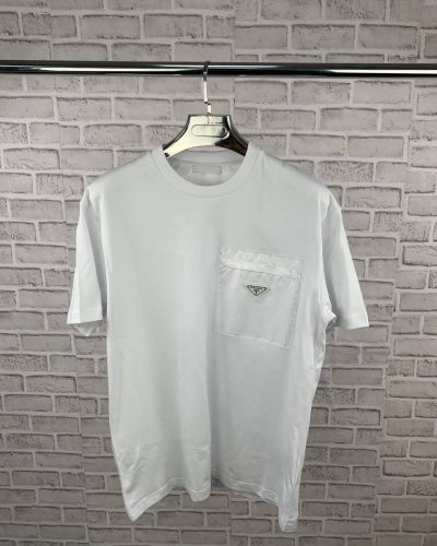 Prada Pocket Luxury Replica T-Shirt for Men – Short Sleeves white Prada Pocket Luxury Replica T-Shirt for Men – Short Sleeves white