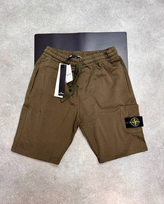 Stone Island Garment-Dyed Fleece Bermuda Cargo Replica Shorts brown color