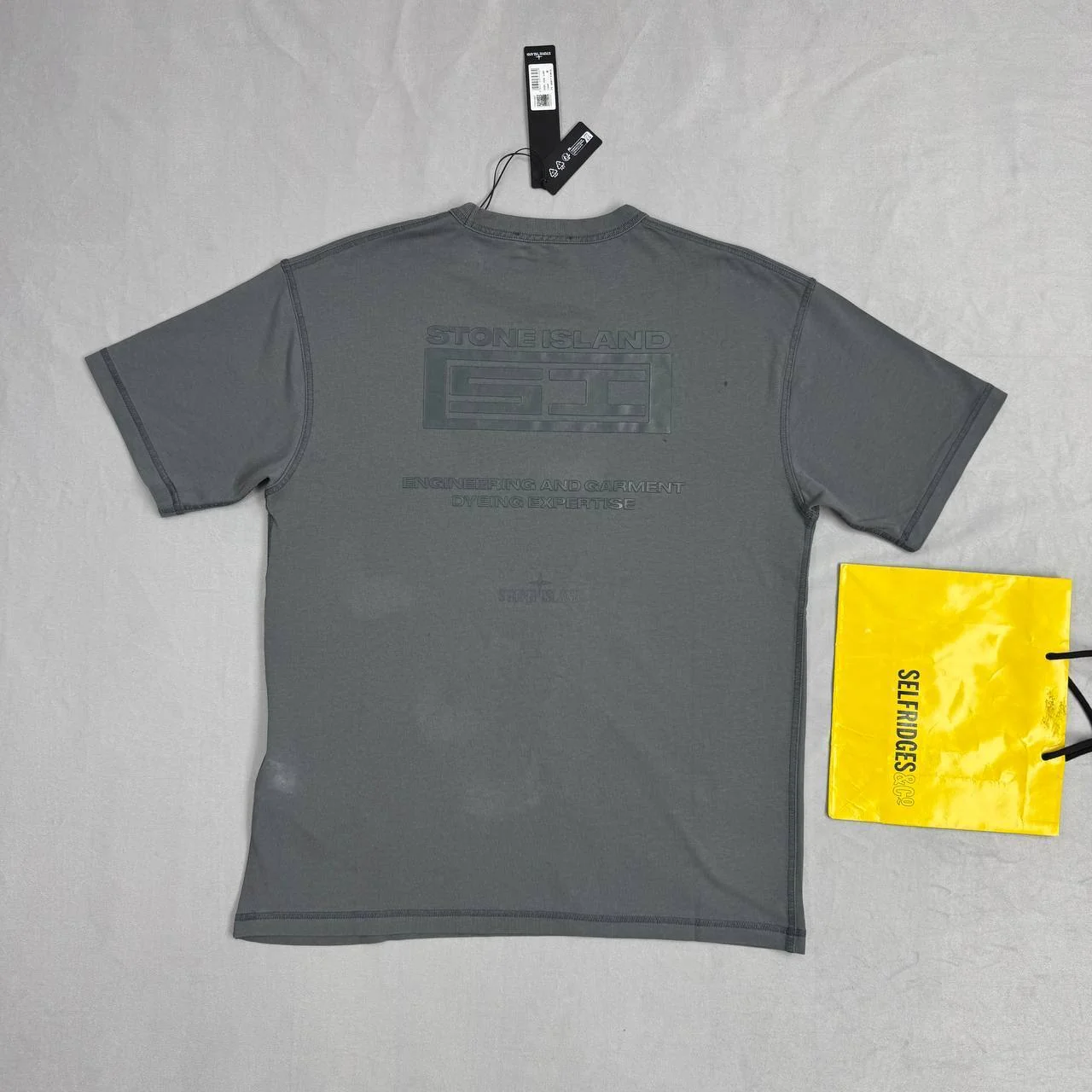 Stone Island Garment-Dyed Luxury Fake T-Shirt & Nylon Shorts Set grey