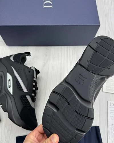 Black Reflective B22-Style Men's Trainers