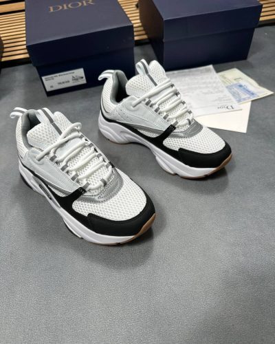 B22-Style Black and White Sport Sneakers